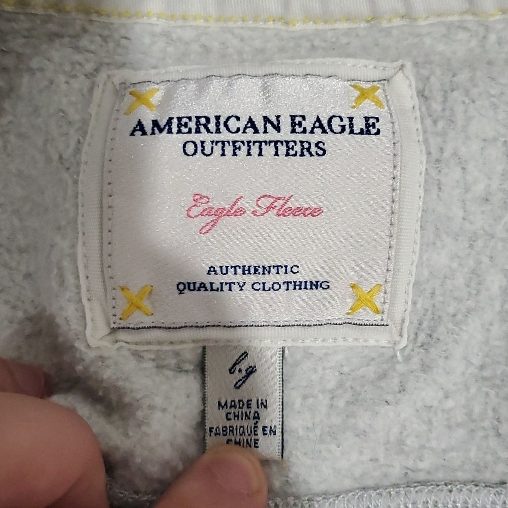 American Eagle large grey eagle fleece short sleeve zip up hoodie - Picture 5 of 6